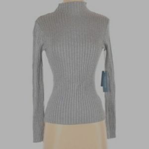 Court&Rowe long sleeve Turtleneck (NWT)XS